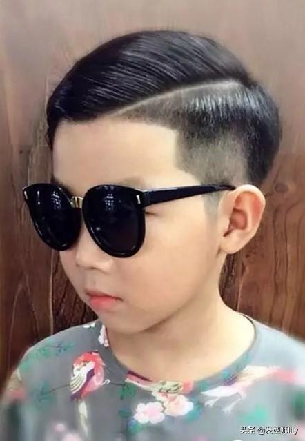 婴儿最新发型图片男孩